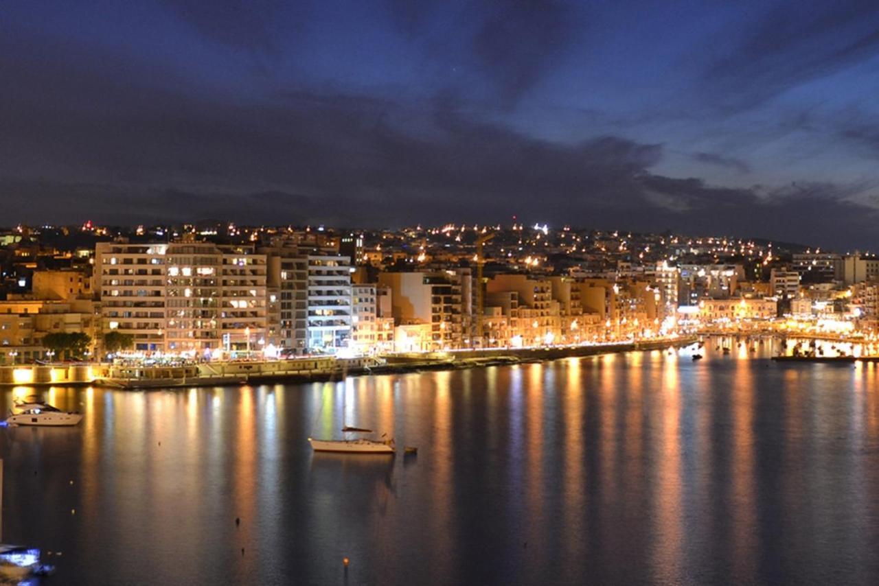 סליאמה Super Luxury Apartment In Tigne Point, Amazing Sea Views מראה חיצוני תמונה